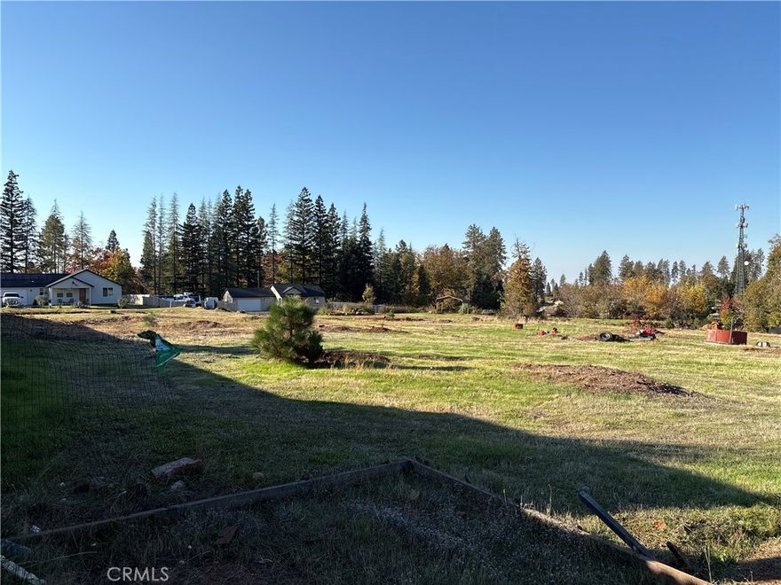 Large level lot with working septic on over a half acre to build the existing plans (Truss calculations and Title 24 are with the plans) for an 1850 square foot home with 3 car garage at the end of a quiet cul-de-sac with active PID water. adjacent .41 lot AP# 053-011-106 -000 is available for $20,000