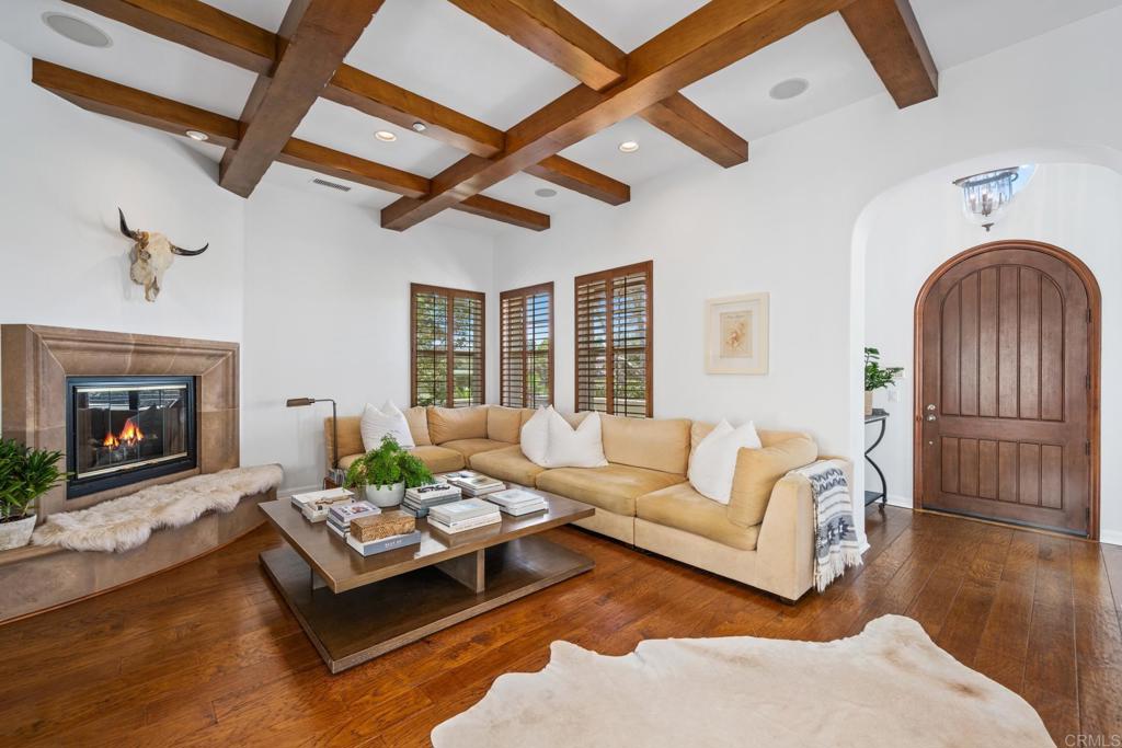 8305 Santaluz Village Green East