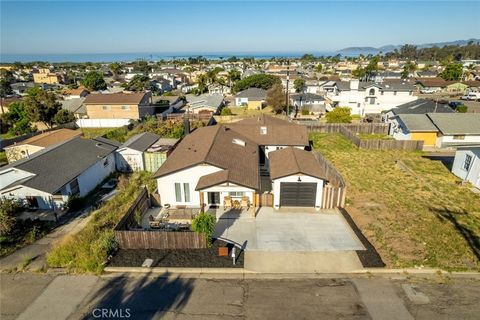 Tiny photo for 363 N 5th St St, Grover Beach, CA 93433 (MLS # SC26070003)