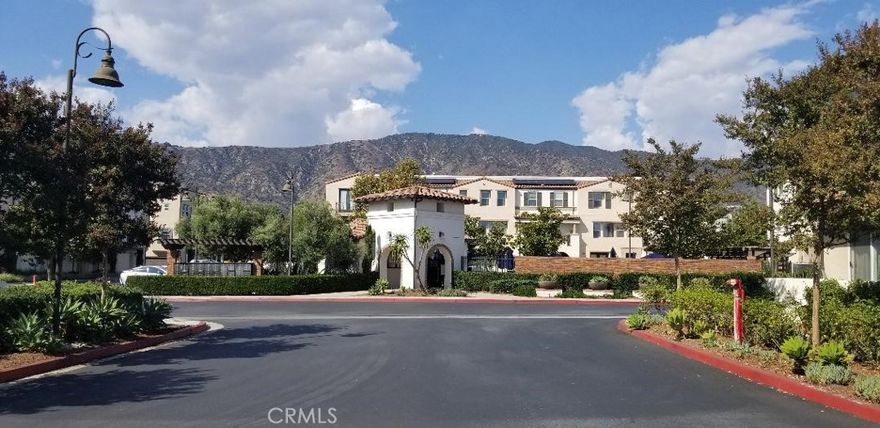 623 W Foolhill Blvd #39 is located in a peaceful, secure and beautiful with gate community. This is a End unit, plenty of sunshine, face to BBQ Area and Swimming Pool Entrance. Walking distance to Market, Restaurant, Hospital, (Gold Line) Metro Station, Health Trail ....... The Living Rooms on the 1st and 2nd floors have been converted into bedrooms. 2 cars attached garage. There is a balcony on the top floor. The master bedroom has a walk-in closet and a spacious bathroom. This is your gorgeous home.
