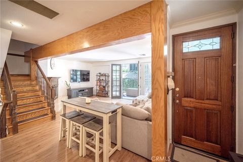 Tiny photo for 24420 Victory BLVD, West Hills, CA 91367 (MLS # SR26147002)