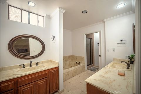 Tiny photo for 24420 Victory BLVD, West Hills, CA 91367 (MLS # SR26147002)