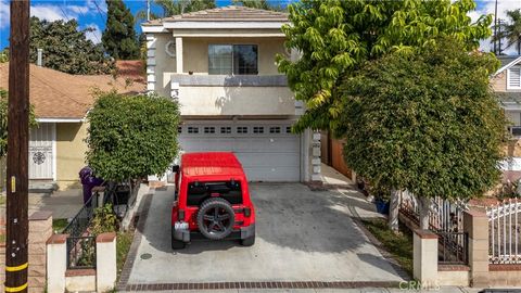 Photo of 1801 W Cameron Street, Long Beach, CA 90810 (MLS # DW25241331) Photo of 1801 W Cameron Street, Long Beach, CA 90810 (MLS # DW25241331)