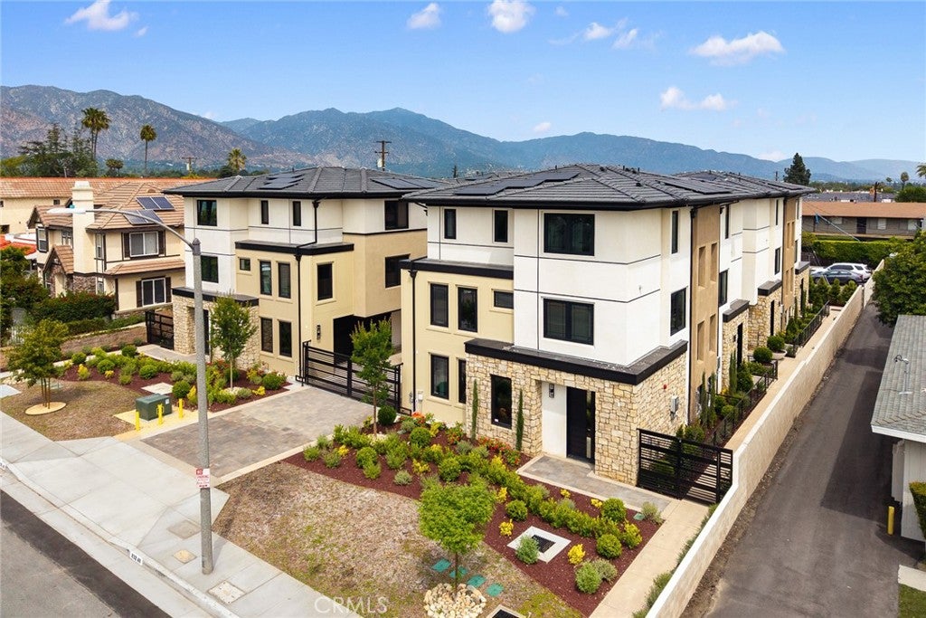 828 Sunset Boulevard A