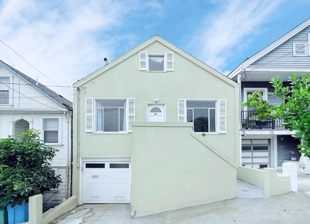 Welcome to this charming 2-bedroom, 1-bathroom home nestled in the heart of the Excelsior of San Francisco. Spanning 947 square feet, this property offers a cozy and functional living space. The kitchen is equipped with a built-in oven gas range and refrigerator, making it ideal for culinary enthusiasts. Enjoy family meals in the convenient eat-in kitchen area. Relax by the fireplace on cooler evenings and appreciate the warmth it brings to the home. Laundry hookup is conveniently located in the utility room, ensuring ease of access. The property includes lots of storage space and a garage space for added convenience and security. Huge backyard, great for family gathering and BBQ. Easy access to 101 and 280. Walking distance to City College, Safeway, Balboa Park BART, bus stops, light rail stations, restaurants, coffee shops, schools, McLaren Park, Geneva Ave & Mission St. This is a special opportunity to enjoy comfort, charm, and versatility in one of San Francisco most connected neighborhoods. House needs some TLC.