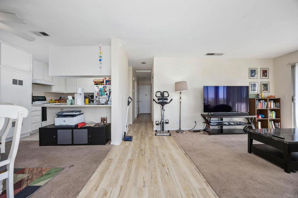 201 Diamond Way 222