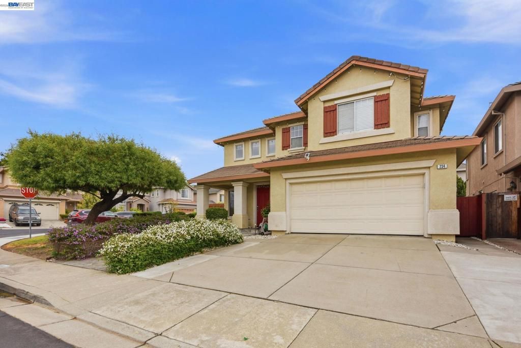 Photo of 234 Bridgewater Rd Rd, Hayward, CA 94544 (MLS # 41131301)