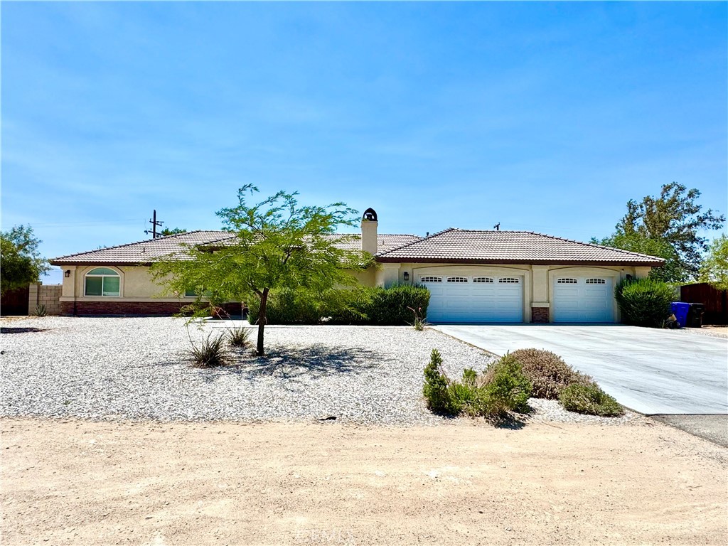 Spacious 4 Bedrooms 3.5 Bathrooms Single story home With Bonus Structure In Prime Apple Valley Location !!!!!!
Welcome to this beautiful Single story Gem. in one of the most desirable neighborhoods, This 4 bedroom 3.5 bathroom home offers a thoughtful layout featuring two master suites, Ideal for extended family or Guests. Beautiful Tile flooring throughout the main living spaces, cozy carpet in the bedrooms, and plantation shutters for a classic and clean look. The large Kitchen is a Chef's dream with granite countertops, stainless steel appliances, and ample space to cook and entertain. This property also include a fully permitted 20x20 bonus building in the backyard, with heating and cooling unite, perfect for a home office, GYM, Game room, or studio. the backyard is built for privacy and comfort, with Double RV access, extensive concreate, work a meticulously designed chicken coop, can be used for chickens or any other birds. the entire back yard is fenced all around with block walls and two double door gates for easy RV access. Front yard is is fully landscaped and adds great curb appeal. There's simply too much to list, This is a must see home!!!
Professional pictures would be uploaded in few more days..
