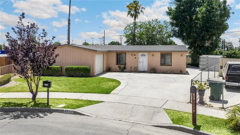 Photo of 1111 W E Street, Ontario, CA 91762 (MLS # PW25246945) Photo of 1111 W E Street, Ontario, CA 91762 (MLS # PW25246945)