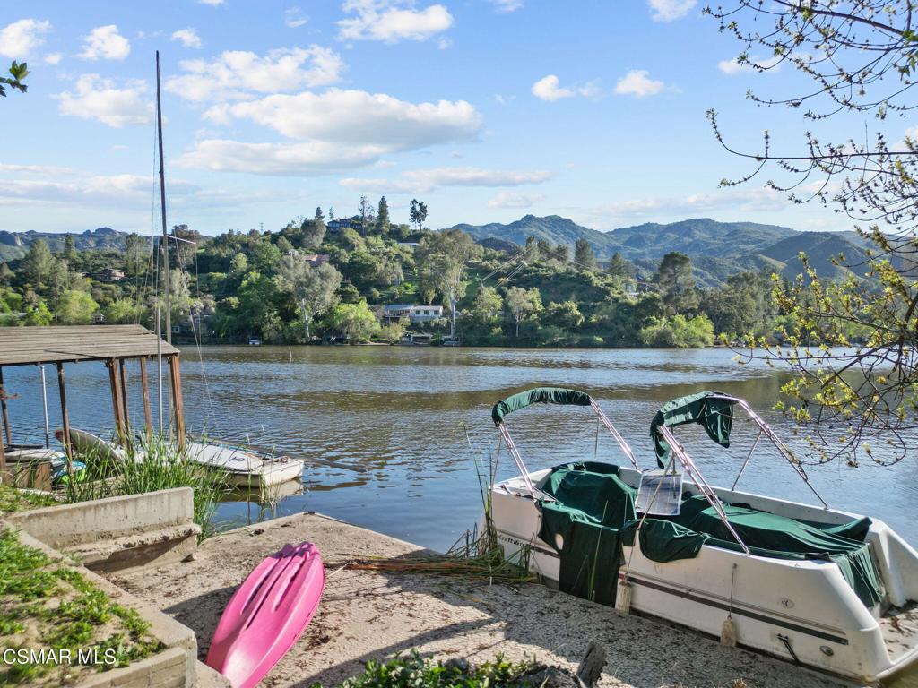 2239 Pinecrest Road