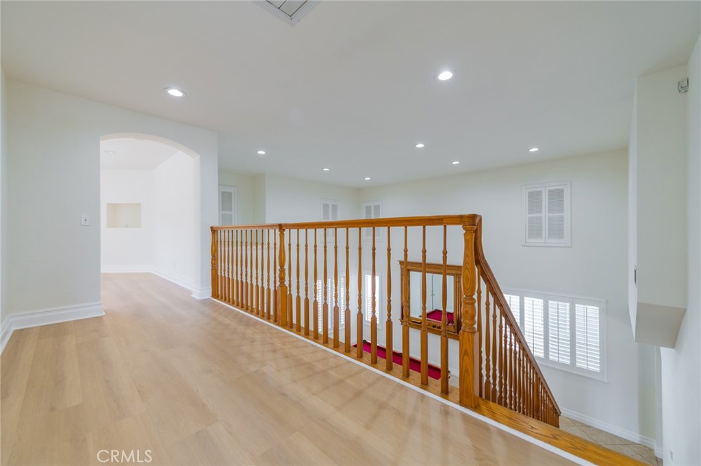 Unkown - Residential Lease