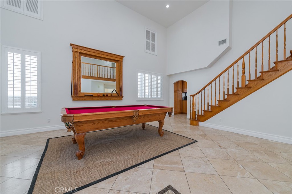 Unkown - Residential Lease