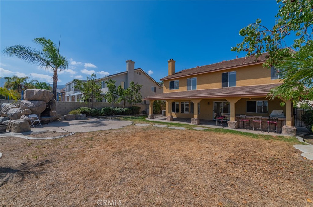 Unkown - Residential Lease