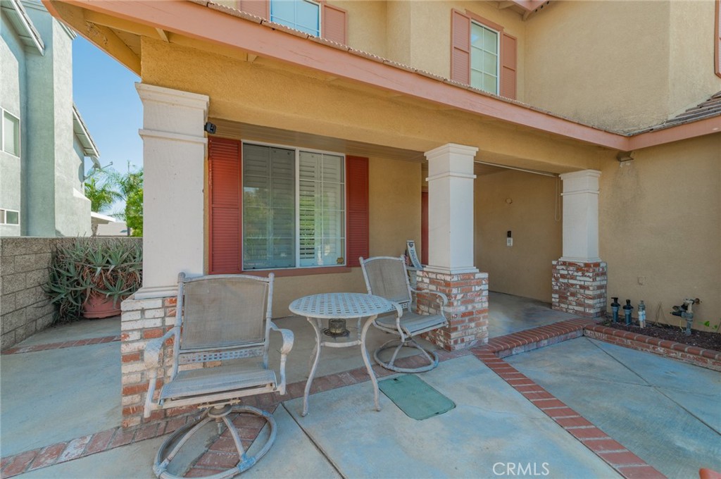 Unkown - Residential Lease