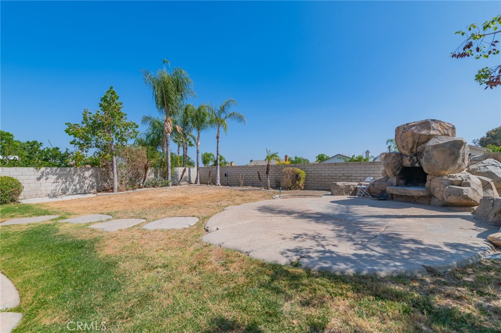 Unkown - Residential Lease