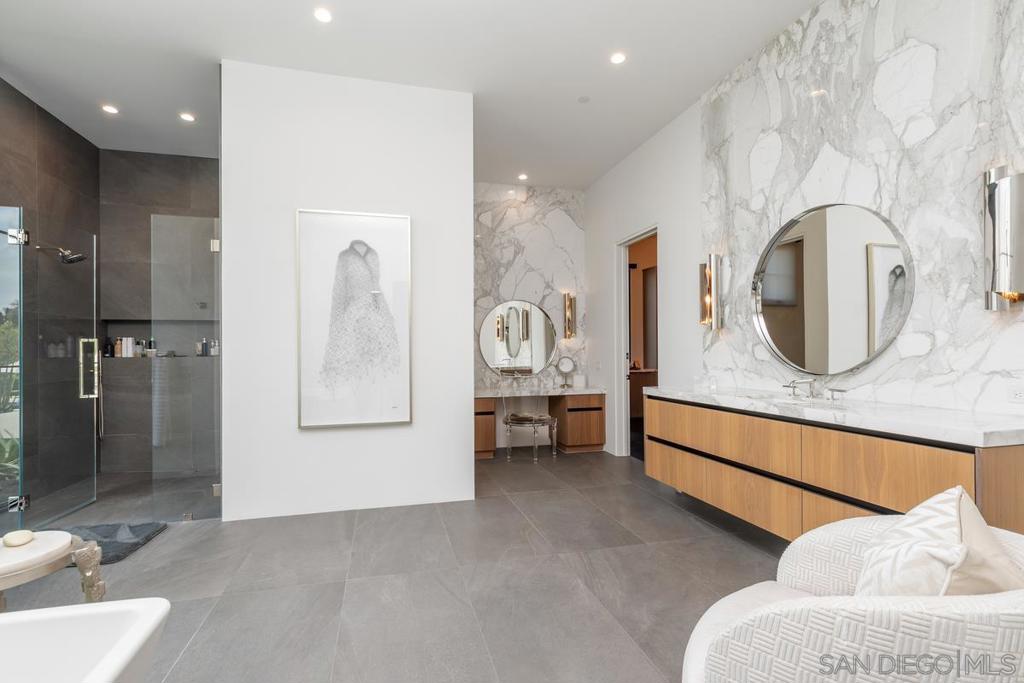 Rancho Santa Fe - Residential