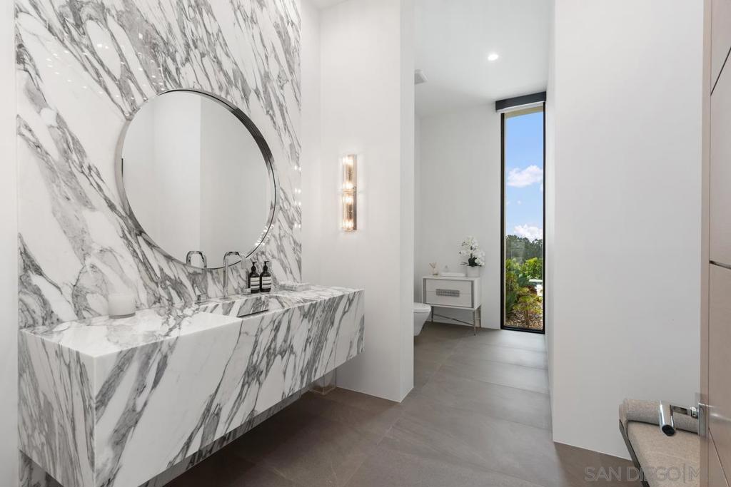 Rancho Santa Fe - Residential