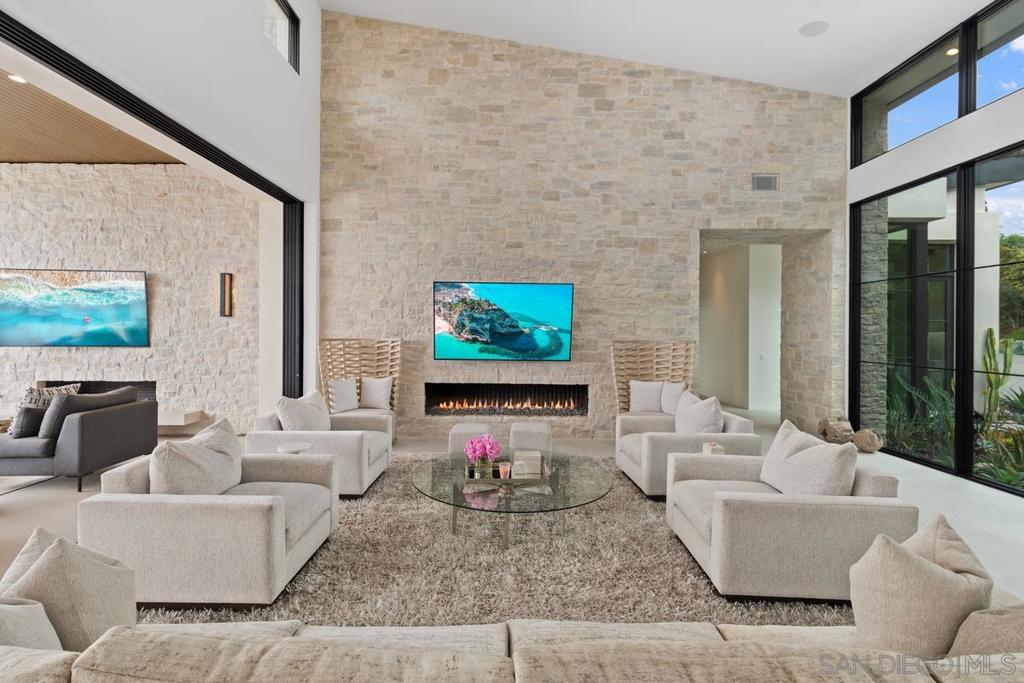 Rancho Santa Fe - Residential