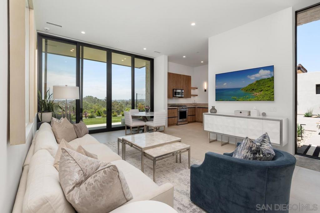 Rancho Santa Fe - Residential