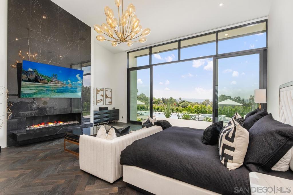 Rancho Santa Fe - Residential