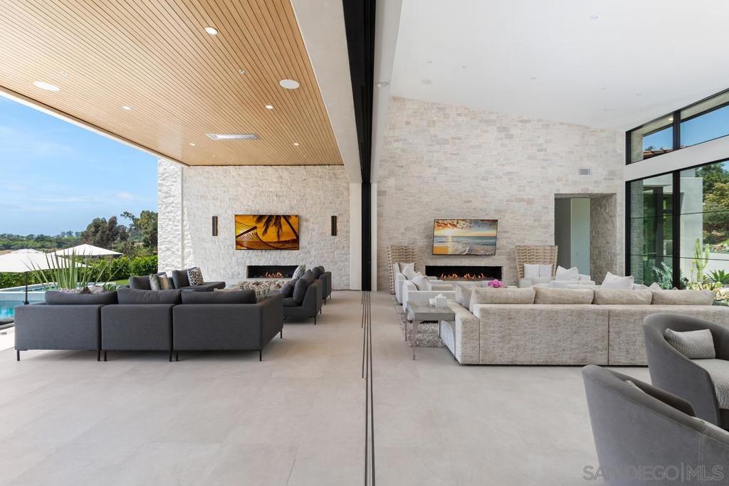 Rancho Santa Fe - Residential