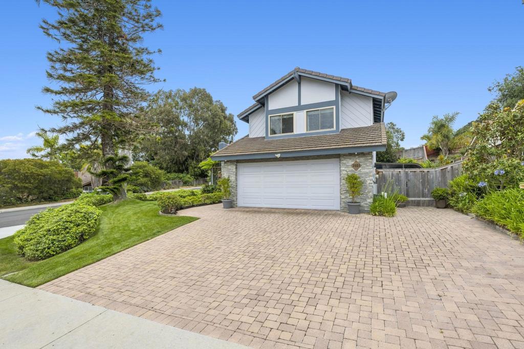 Properties 4 3551 Starboard Circle