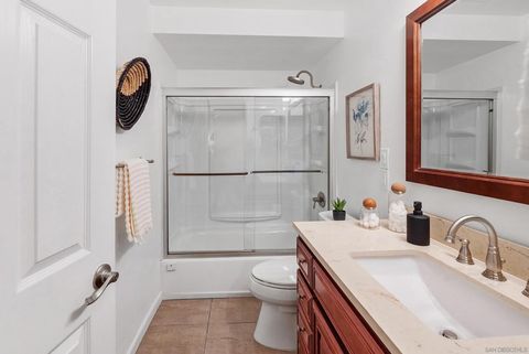 Tiny photo for 16566 Caminito Vecinos #25, San Diego, CA 92128 (MLS # 260005388SD)