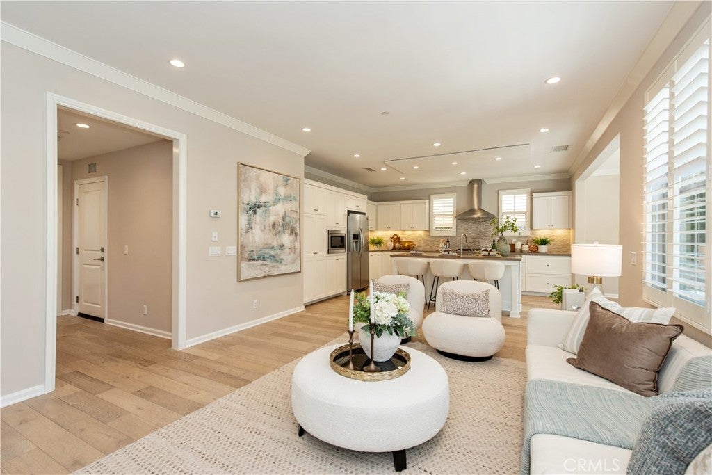146 Rotunda, Irvine CA 92620 - Photo 9