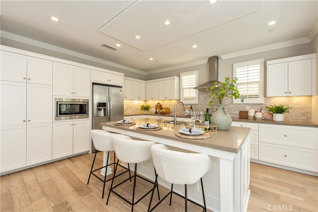 146 Rotunda, Irvine CA 92620