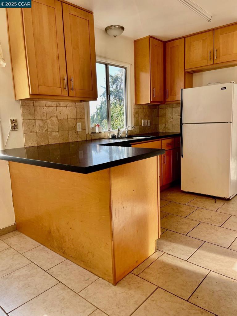 CLINTON ESTATES - Residential