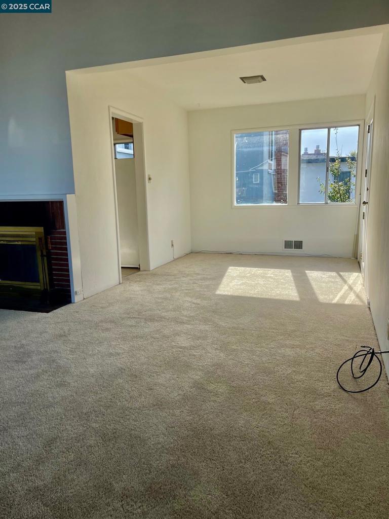 CLINTON ESTATES - Residential