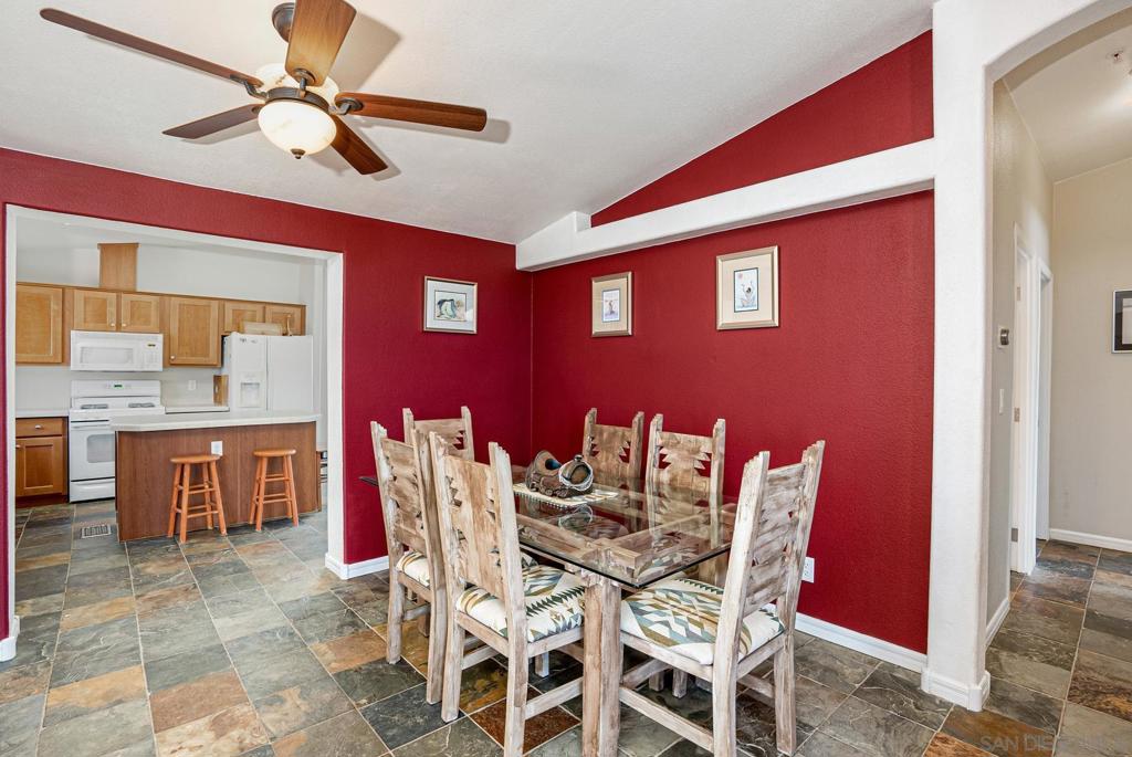 4826 Hidden Glen Dr