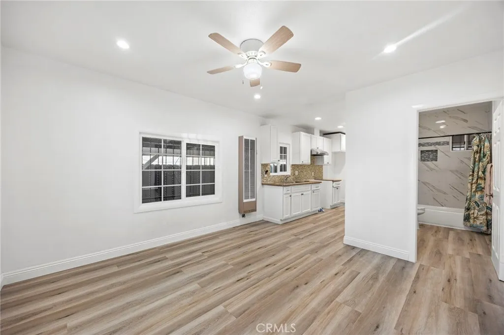 Other, California 90011, United States, 2 Bedrooms Bedrooms, ,1 BathroomBathrooms,Residential,Active,231995