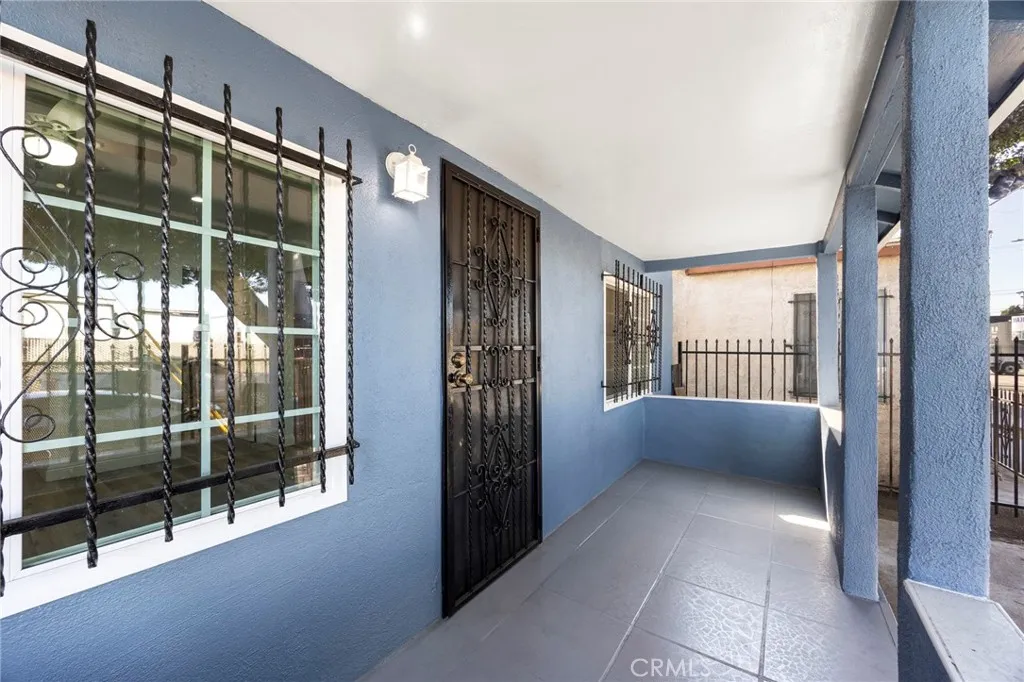 Other, California 90011, United States, 2 Bedrooms Bedrooms, ,1 BathroomBathrooms,Residential,Active,231995