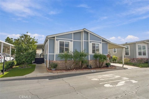 Photo of 250 E Telegraph Road, Fillmore, CA 93015 (MLS # SR26230284)