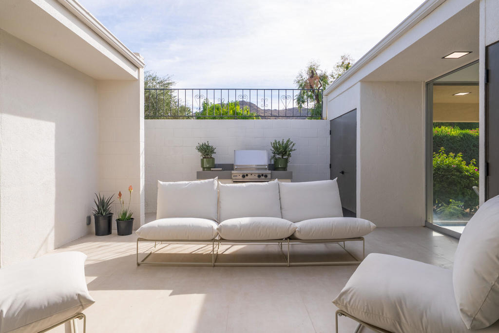 Seven Lakes C.C. - Residential