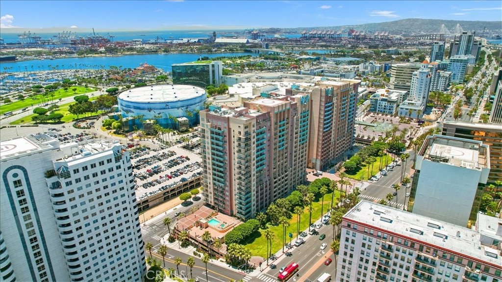 Downtown (DT) - Residential