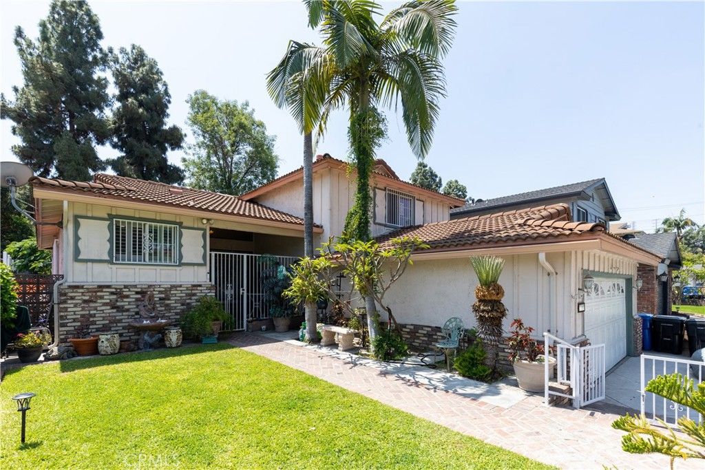 Photo of 247 Ellingbrook Drive, Montebello, CA 90640 (MLS # TR26090866)