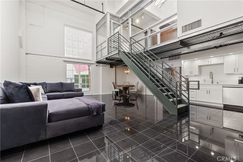 Photo of 420 S San Pedro St #102, Los Angeles, CA 90013 (MLS # SB25235746)