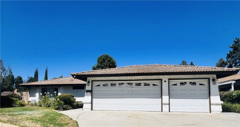 Photo of 1319 Paseo Encinas, San Dimas, CA 91773 (MLS # TR26194320)