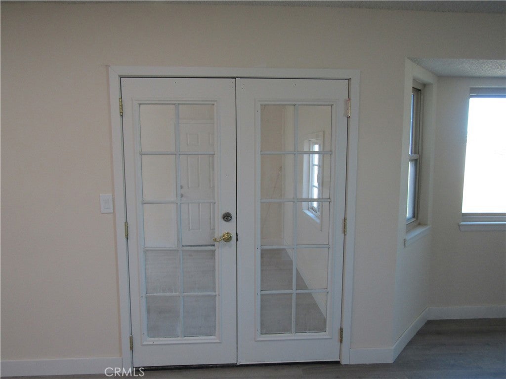 9282 Hickory