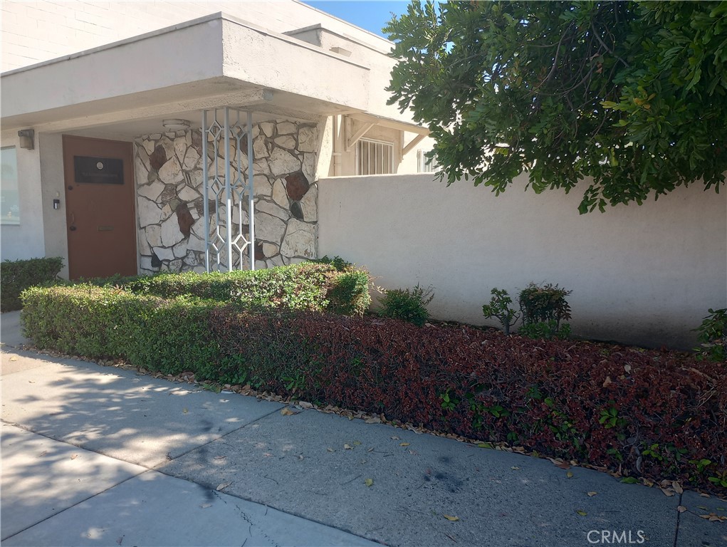656 E San Bernardino Road