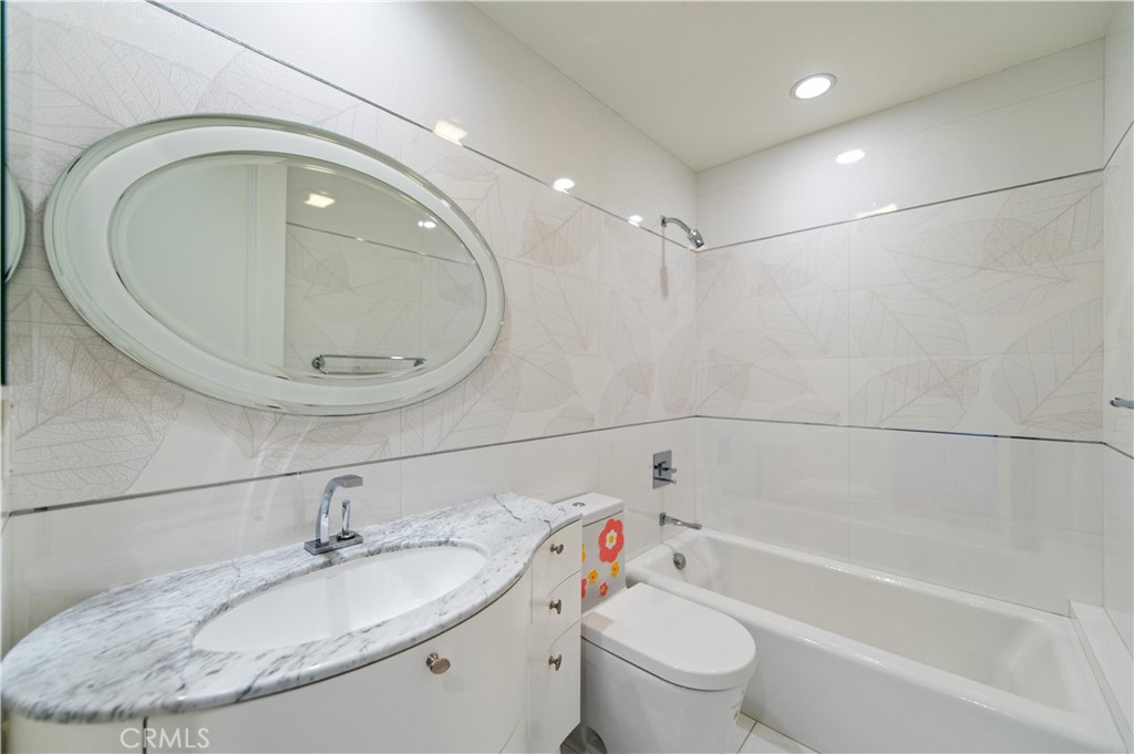 Fiano - Residential Lease