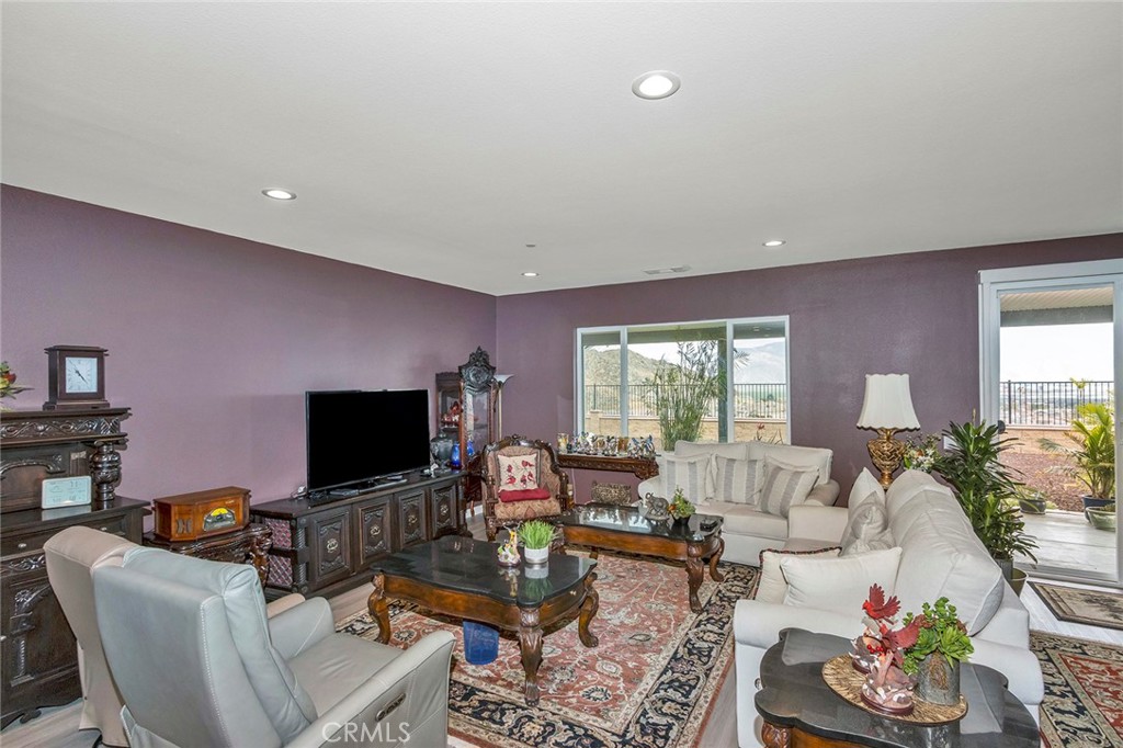 553 Chalakat Court
