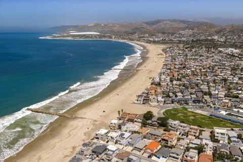 Tiny photo for 1260 Sagamore Lane, Ventura, CA 93001 (MLS # V1-36984)