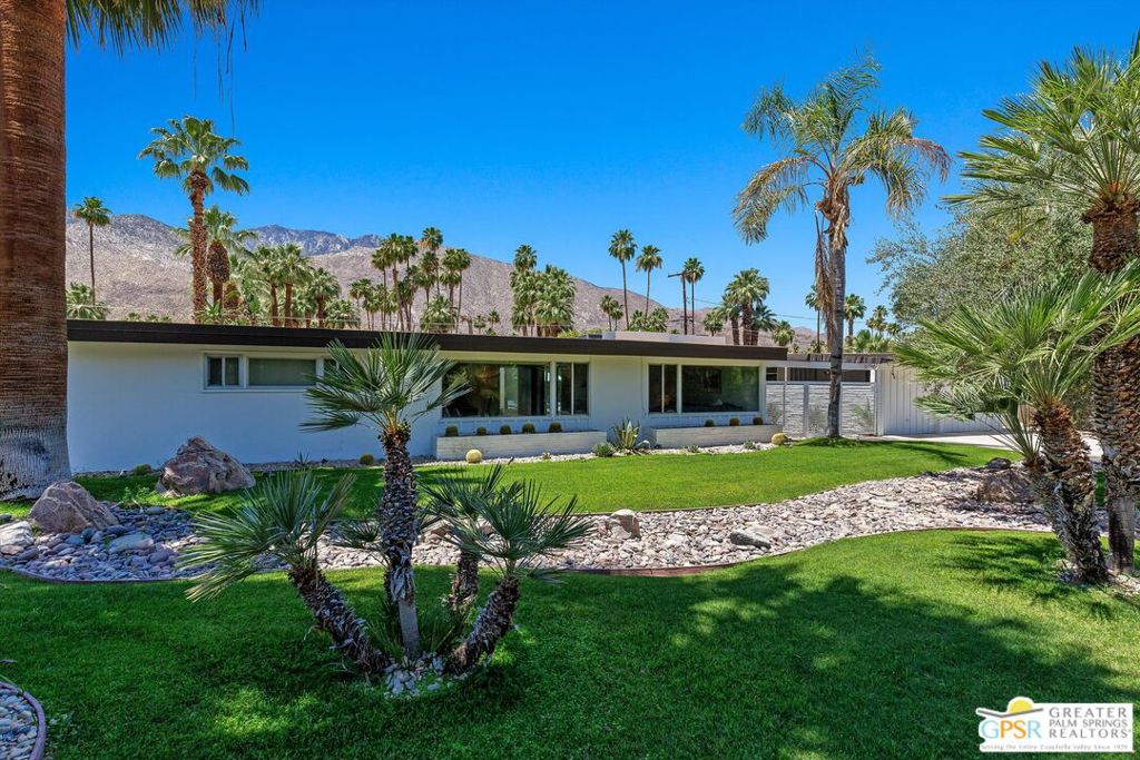 1279 S Driftwood Drive
