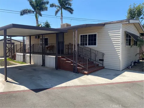 37 Elm Via, Anaheim, CA 92801 - MLS#: PW25172119