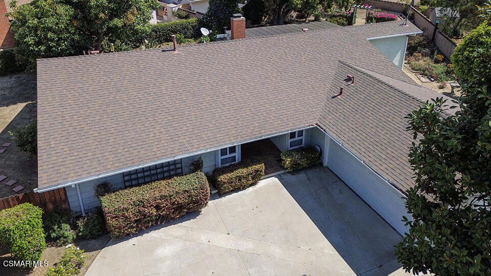 744 Roswell Court