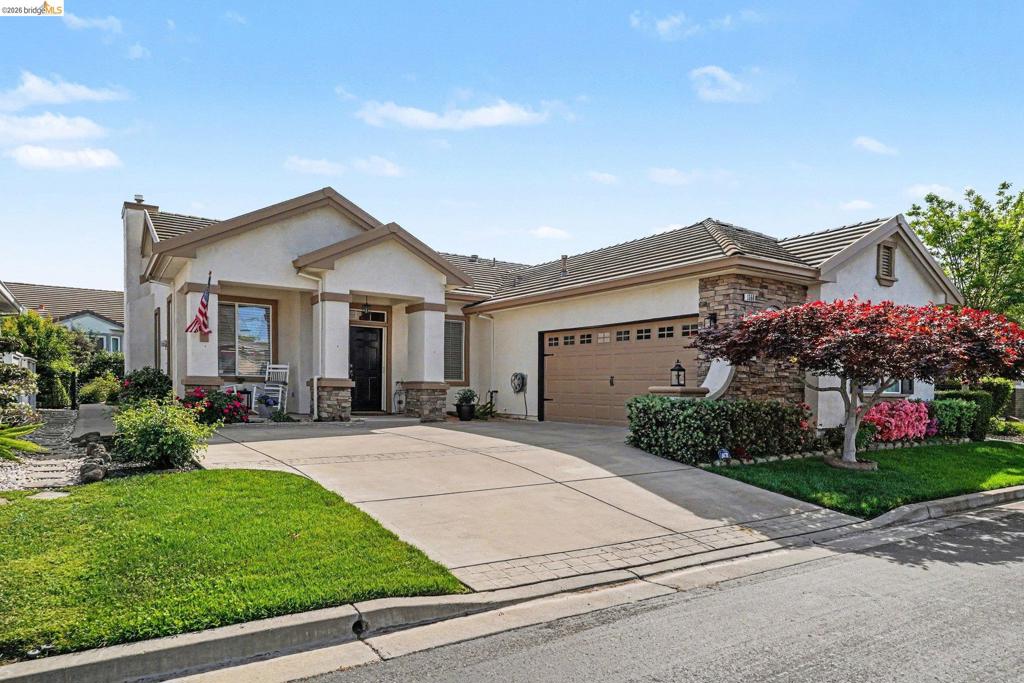 1569 Rubidoux Ln