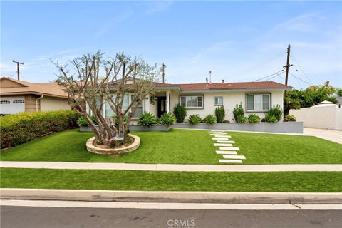 Photo of 13434 Brazo Road, La Mirada, CA 90638 (MLS # CV26153703)